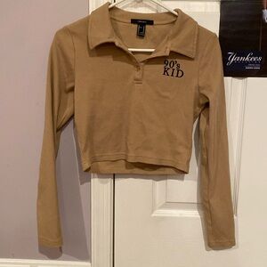 Forever 21 Women’s Medium Tan Button Up 90’s Kid Long Sleeve Collared Crop Top